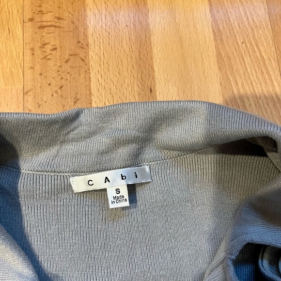 CAbi Cardigan - Picture 7 of 13